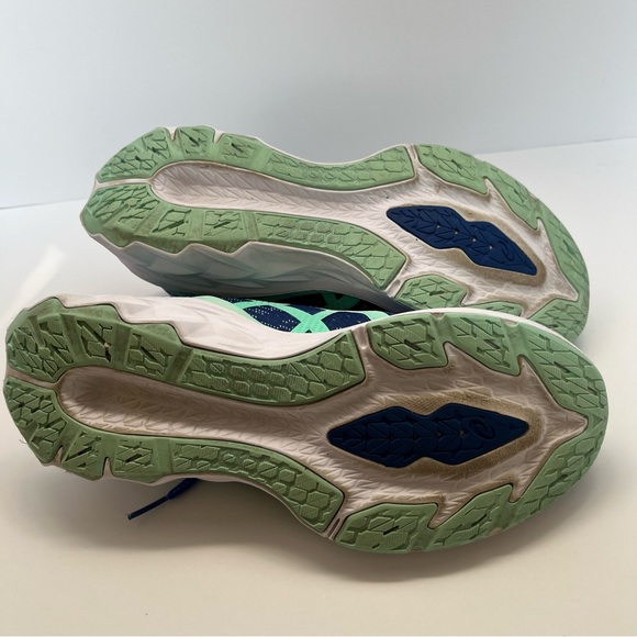 ASICS Women’s Novablast 2 Lapis Lazuli Blue size 9 - Picture 9 of 9